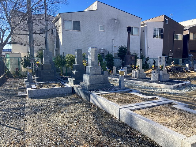 久代新田墓地（川西市）のお墓