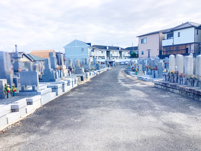 長尾西墓地（大阪府枚方市）のお墓