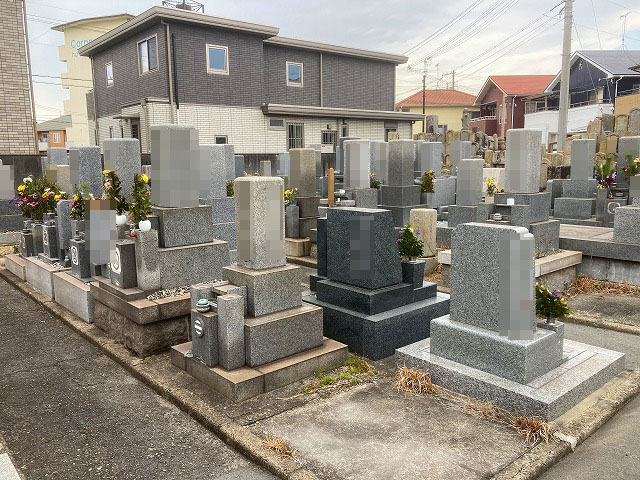 本荘東墓地（加古郡播磨町）のお墓