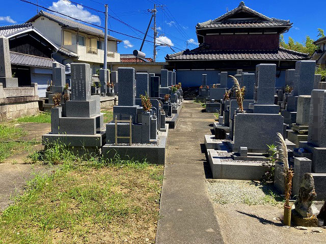 岡西中央墓地（加古郡稲美町）のお墓