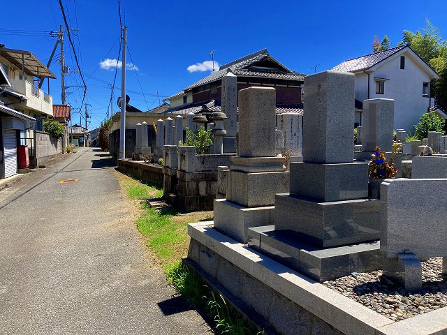 岡西中央墓地（加古郡稲美町）のお墓