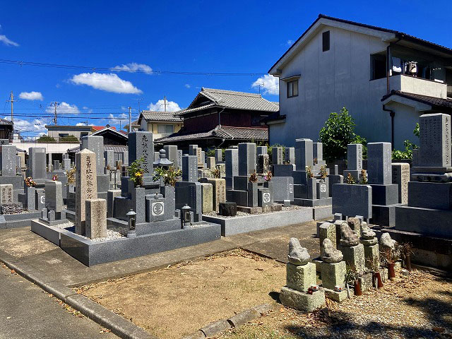 岡西中央墓地（加古郡稲美町）のお墓