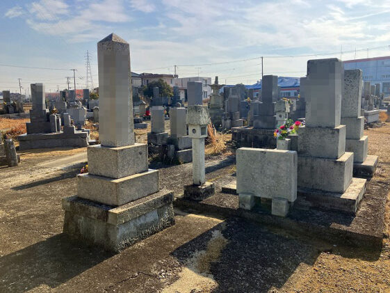 六分一西墓地（加古郡稲美町）のお墓