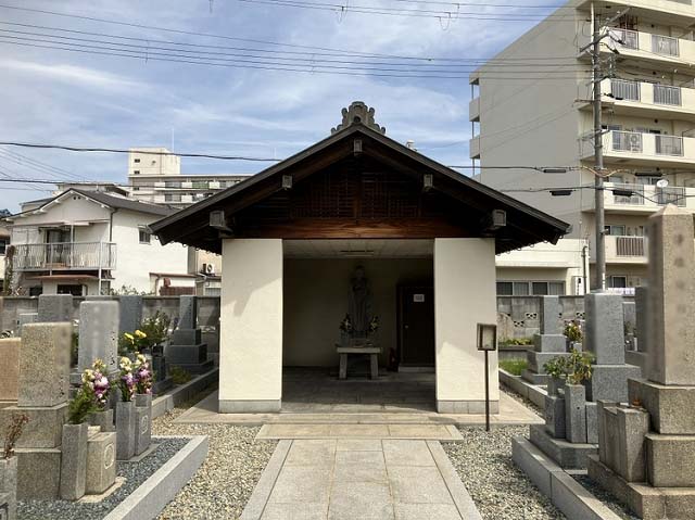 若草霊園（尼崎市）のお墓