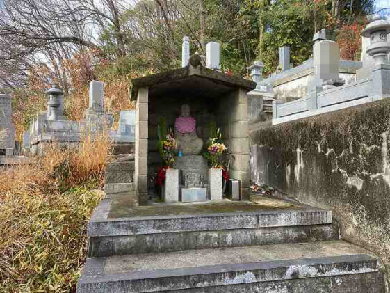 西今宿墓地（姫路市）のお墓