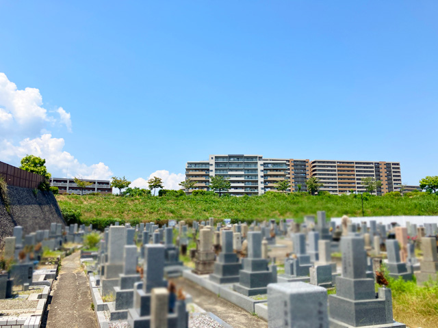 岡・新町共同墓地（枚方市）のお墓