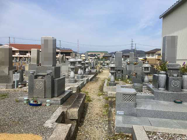 上手野墓地（姫路市）のお墓
