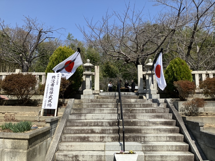 火打墓地（川西市）のお墓