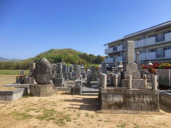 中臣西墓地（たつの市）のお墓