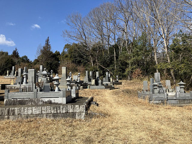 東高室墓地（加西市）のお墓