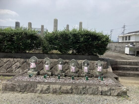 上宮木町南墓地（加西市）のお墓