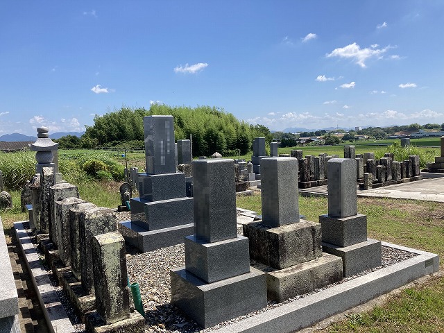 西笠原町墓地（加西市）のお墓