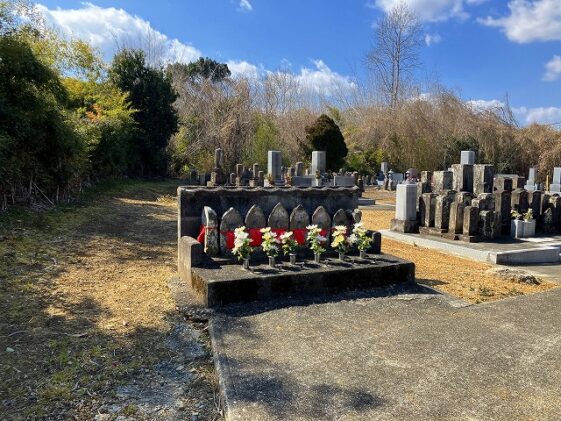 鎮岩町西墓地（加西市）のお墓