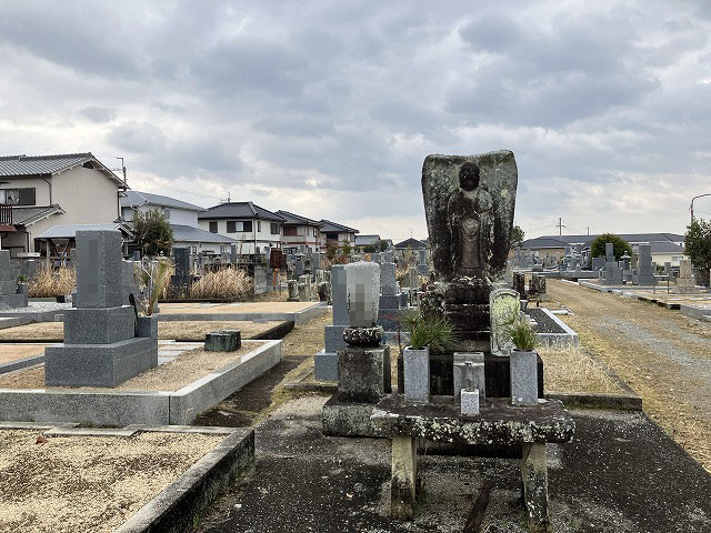 社連合区広野墓地（加東市）のお墓