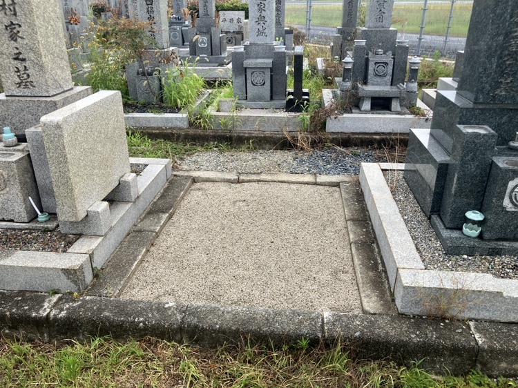 神津墓地（伊丹市）のお墓