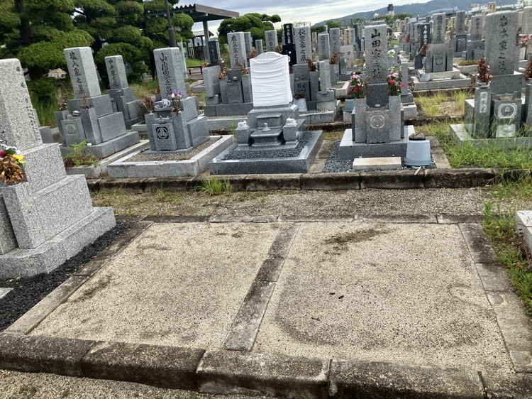 神津墓地（伊丹市）のお墓