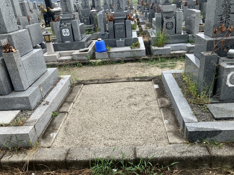 神津墓地（伊丹市）のお墓