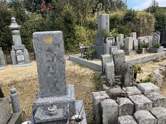 下司大池墓地（淡路市）のお墓