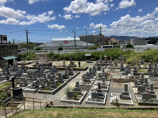 東久代墓地（川西市）のお墓