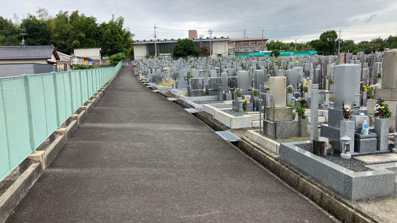 寺戸町北墓地（京都府向日市）