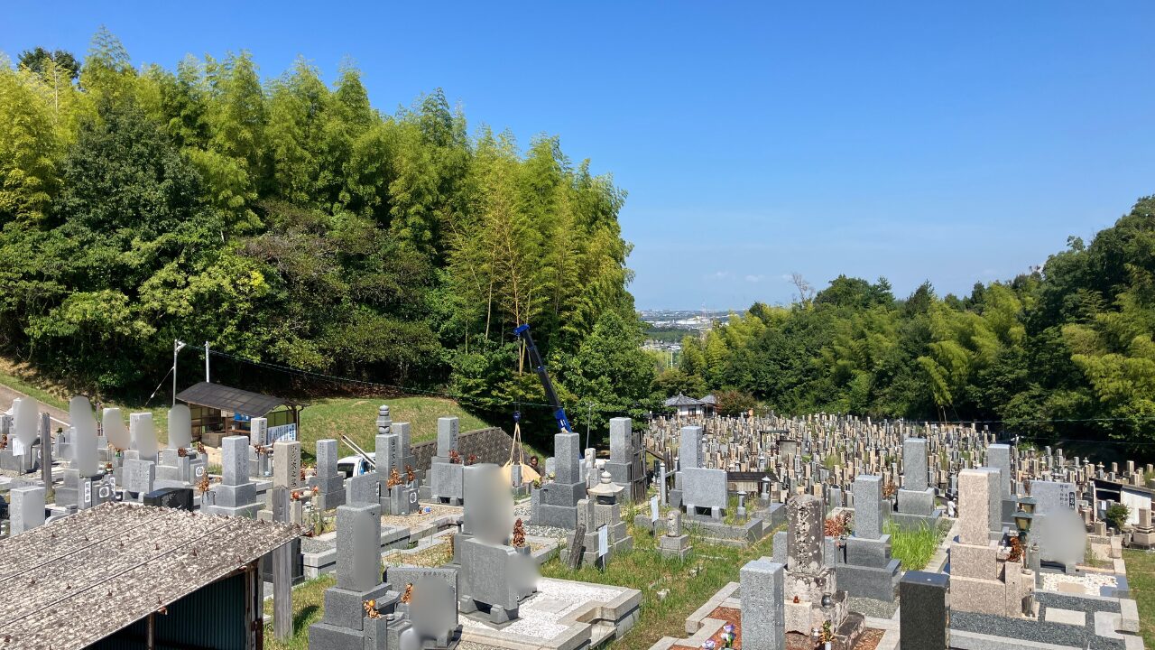 東山墓地（京都府木津川市）