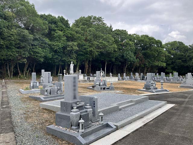 白龍院霊園（加西市）のお墓