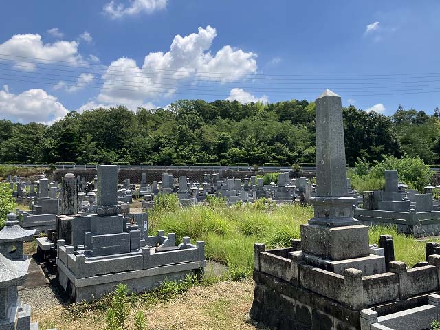 中富町北墓地（加西市）のお墓