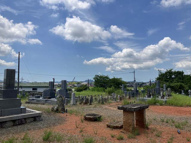 王子山墓地（加西市）のお墓