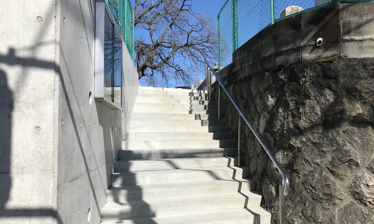 二大字共有墓地（豊中市）大阪石材工業