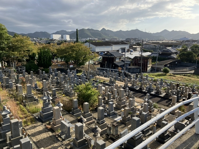 元鳥山霊苑（姫路市）のお墓