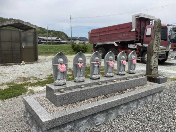 上戸田墓地(西脇市)のお墓