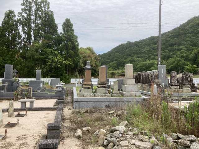 鹿野墓地（西脇市）のお墓