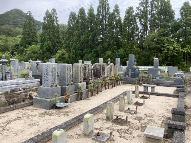 鹿野墓地（西脇市）のお墓