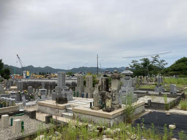 鹿野墓地（西脇市）のお墓