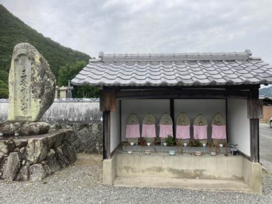 鹿野墓地(西脇市)のお墓