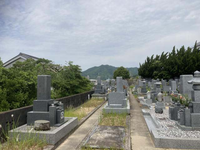 下戸田墓地（西脇市）のお墓