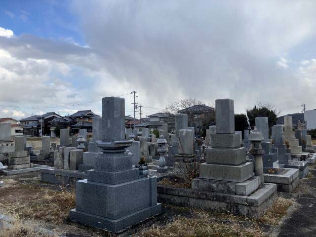 岩見構墓地（揖保郡太子町）のお墓