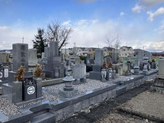 岩見構墓地（揖保郡太子町）のお墓