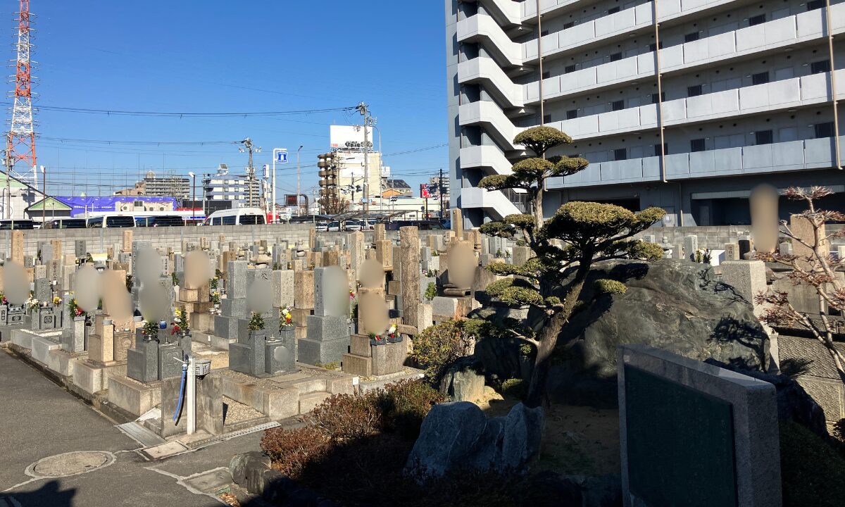 南加賀屋霊園（大阪市住之江区）戒名彫刻