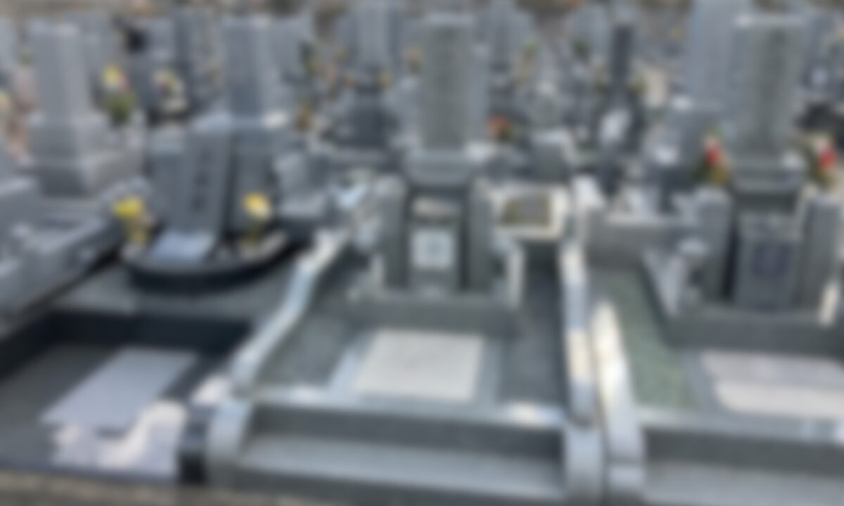 信太山墓地　霊標（墓誌）の設置