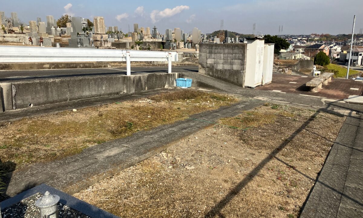 唐国町墓地（和泉市）供養塔　新設　大阪石材