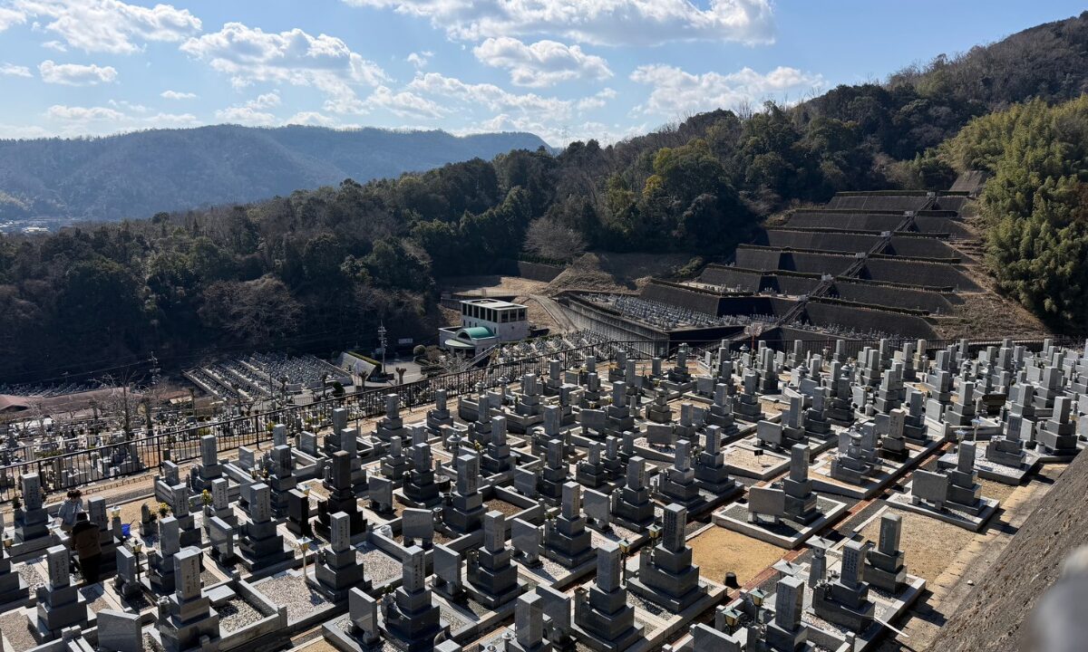 竜の子霊園（三郷町）戒名彫刻　大阪石材