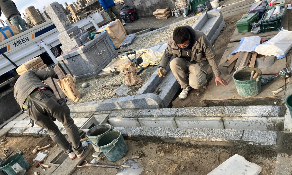 唐国町墓地（和泉市）供養塔　新設　大阪石材