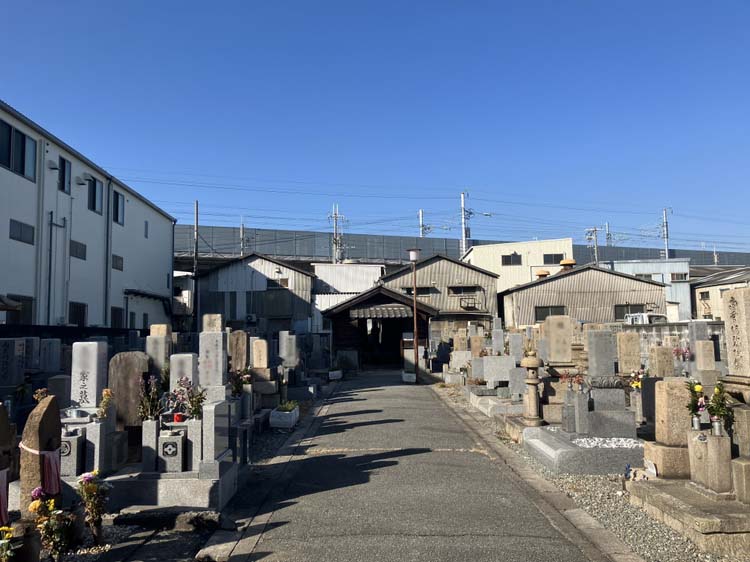 神崎町墓地（尼崎市）のお墓