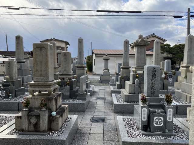 新在家墓地（姫路市網干区）のお墓