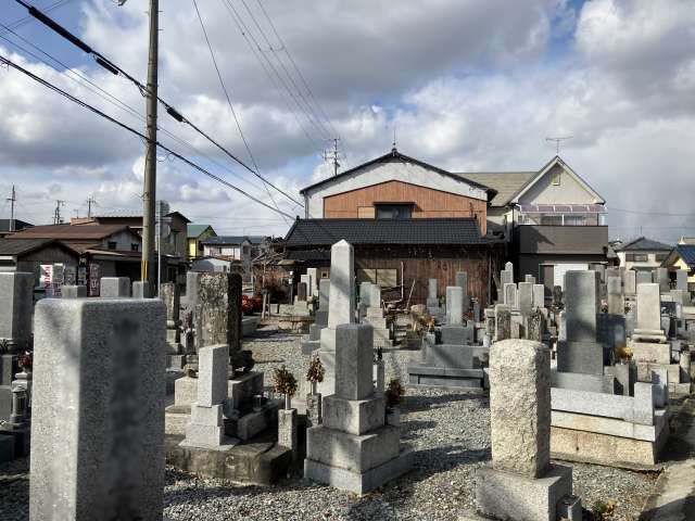 新在家墓地（姫路市網干区）のお墓