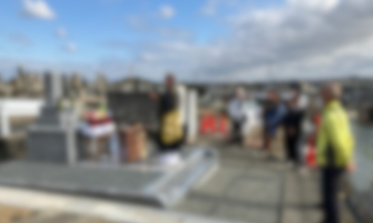 唐国町墓地（和泉市）供養塔　開眼式　大阪石材