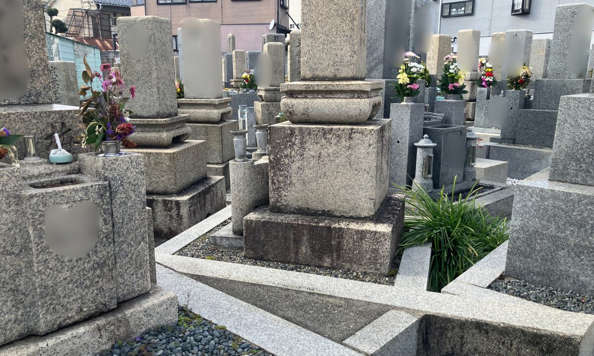寺方墓地（守口市）納骨手伝い　大阪石材