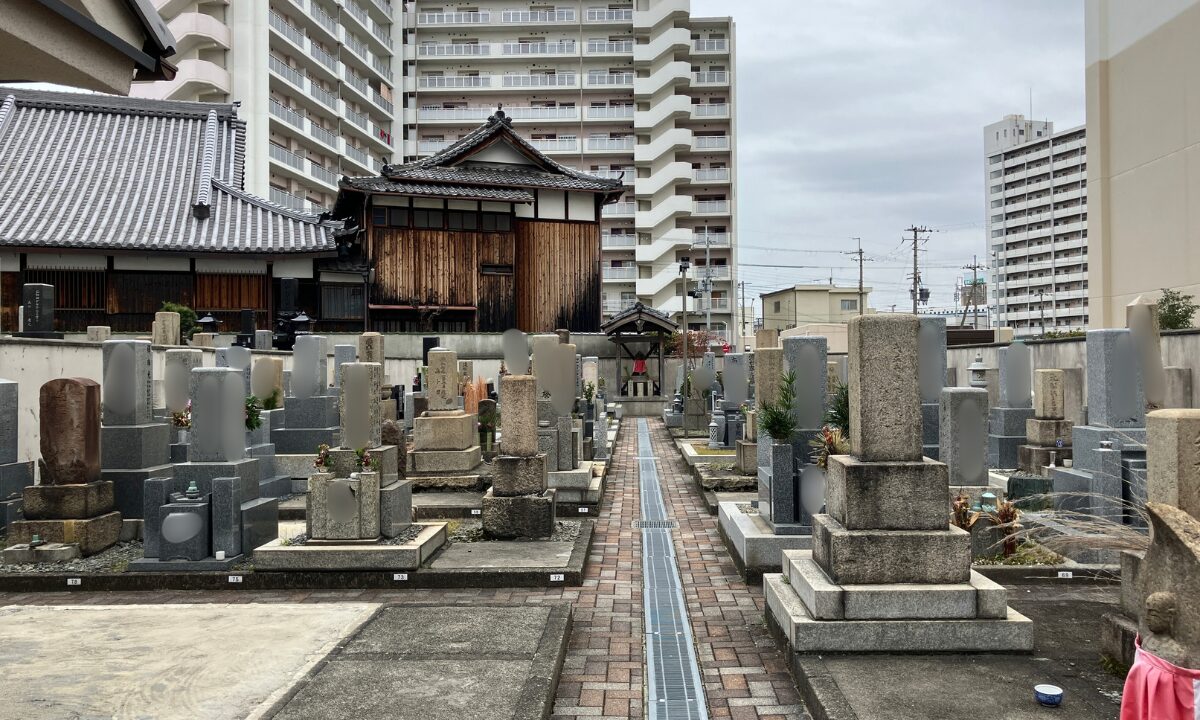南宮原墓地（大阪市東淀川区）戒名彫刻　追加彫刻　大阪石材