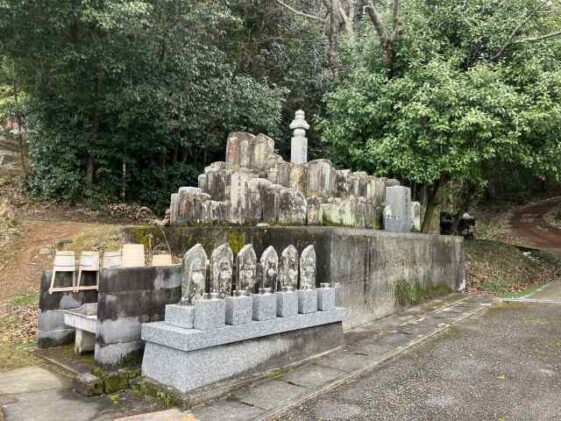 西上野町墓地（加西市）のお墓